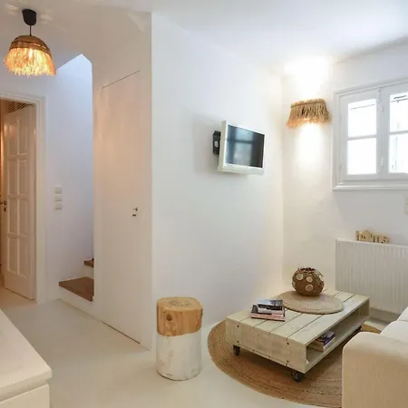 Platinum Paros Zefyros 4 Bedroom Private Pool Villa *